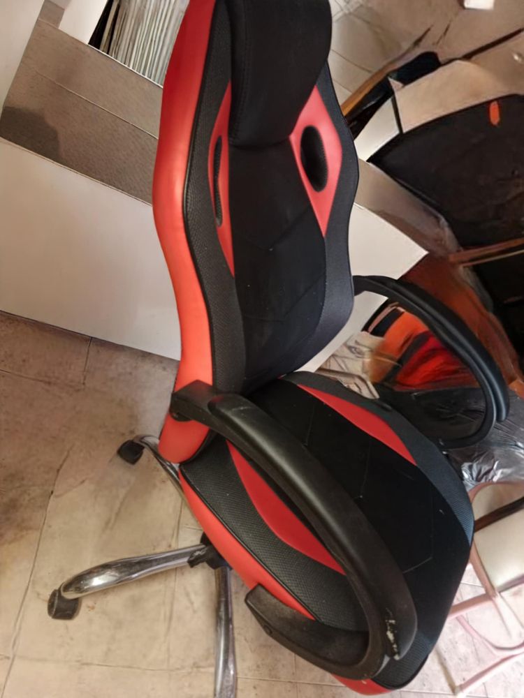 Cadeira Gamer Usada