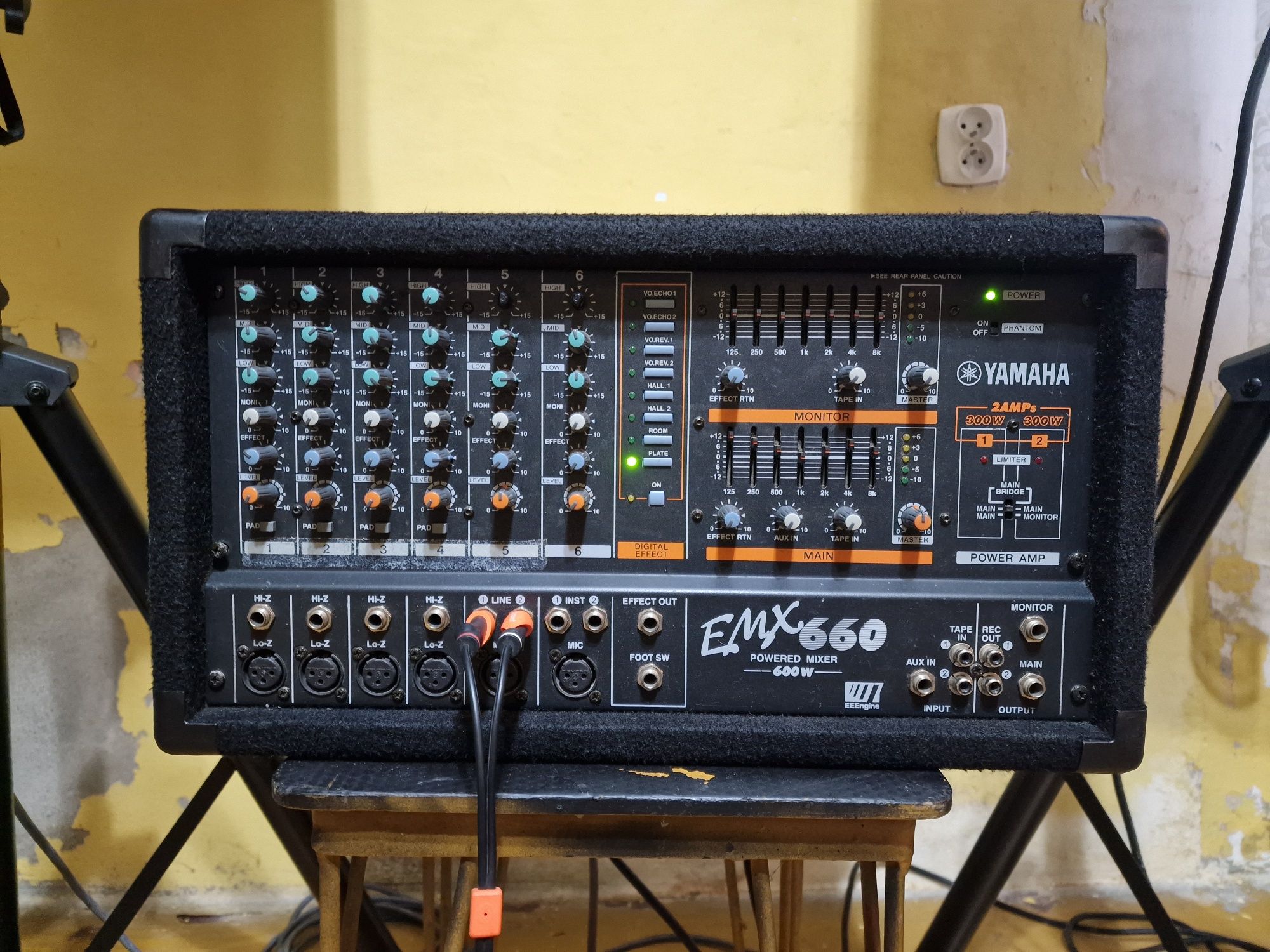 Nagłośnienie (powermixer Yamaha + satelity + okablowanie)