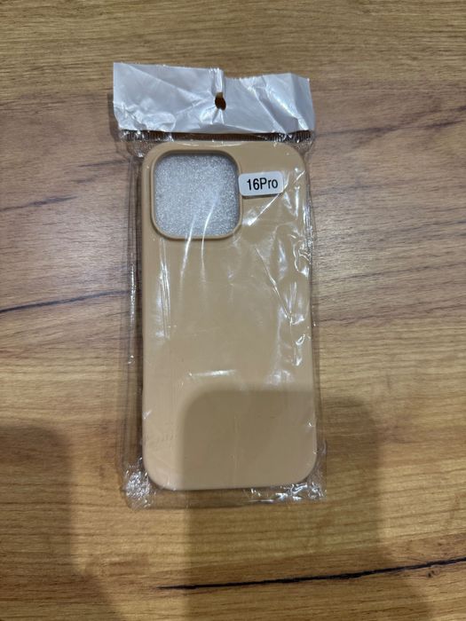 Чехол MakeFuture для Apple iPhone 16 Pro Silicone Desert Titanium