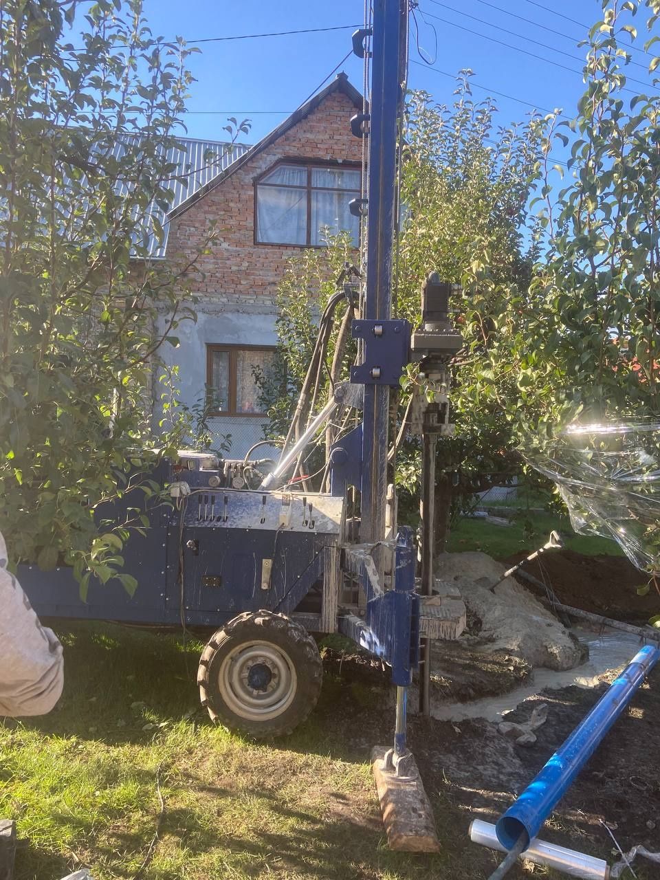 Буріння свердловин швидко якісно професійно!