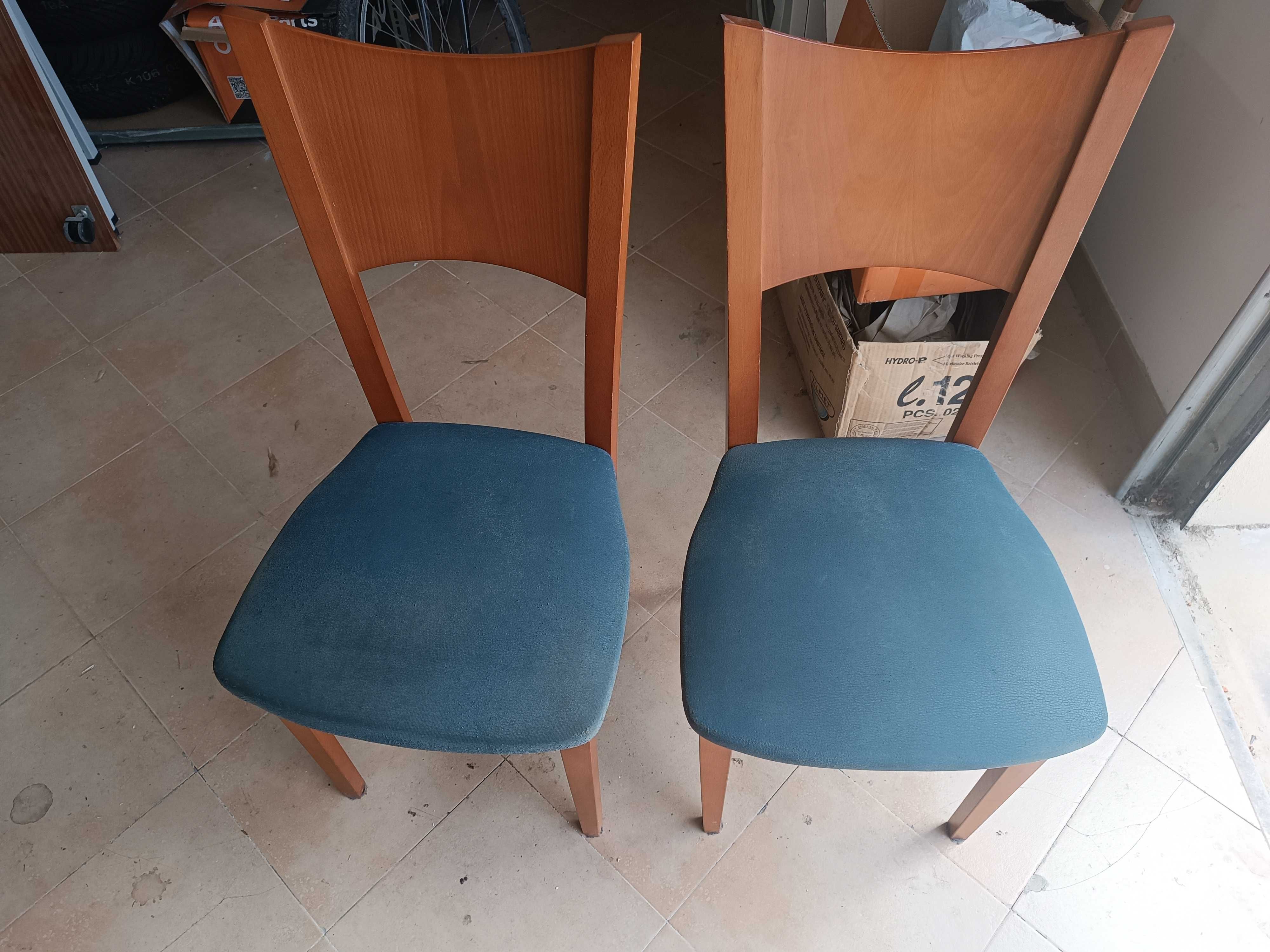2 Cadeiras Cerejeira