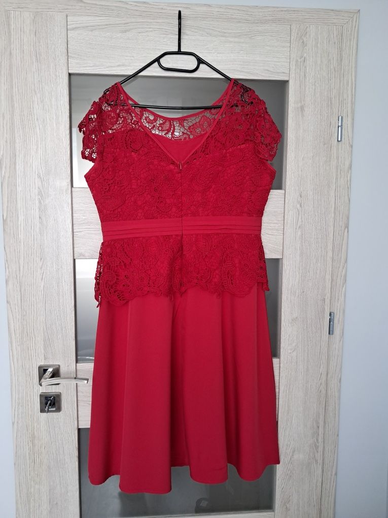 Sukienka na wesele, r. 44, czerwona