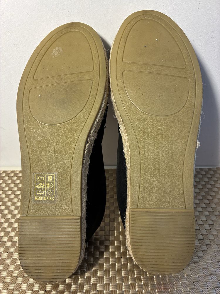 Czarne espadryle z ćwiekami 7386 rozm. 40 -26cm
