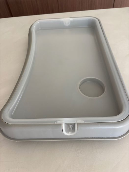 Krzesłko dla dziecka do karmienia Hauck alpha grey
