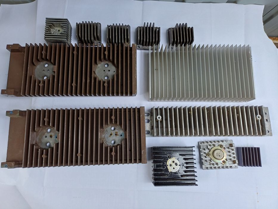Алюминиевые радиаторы для электроприборов. Цена за все.