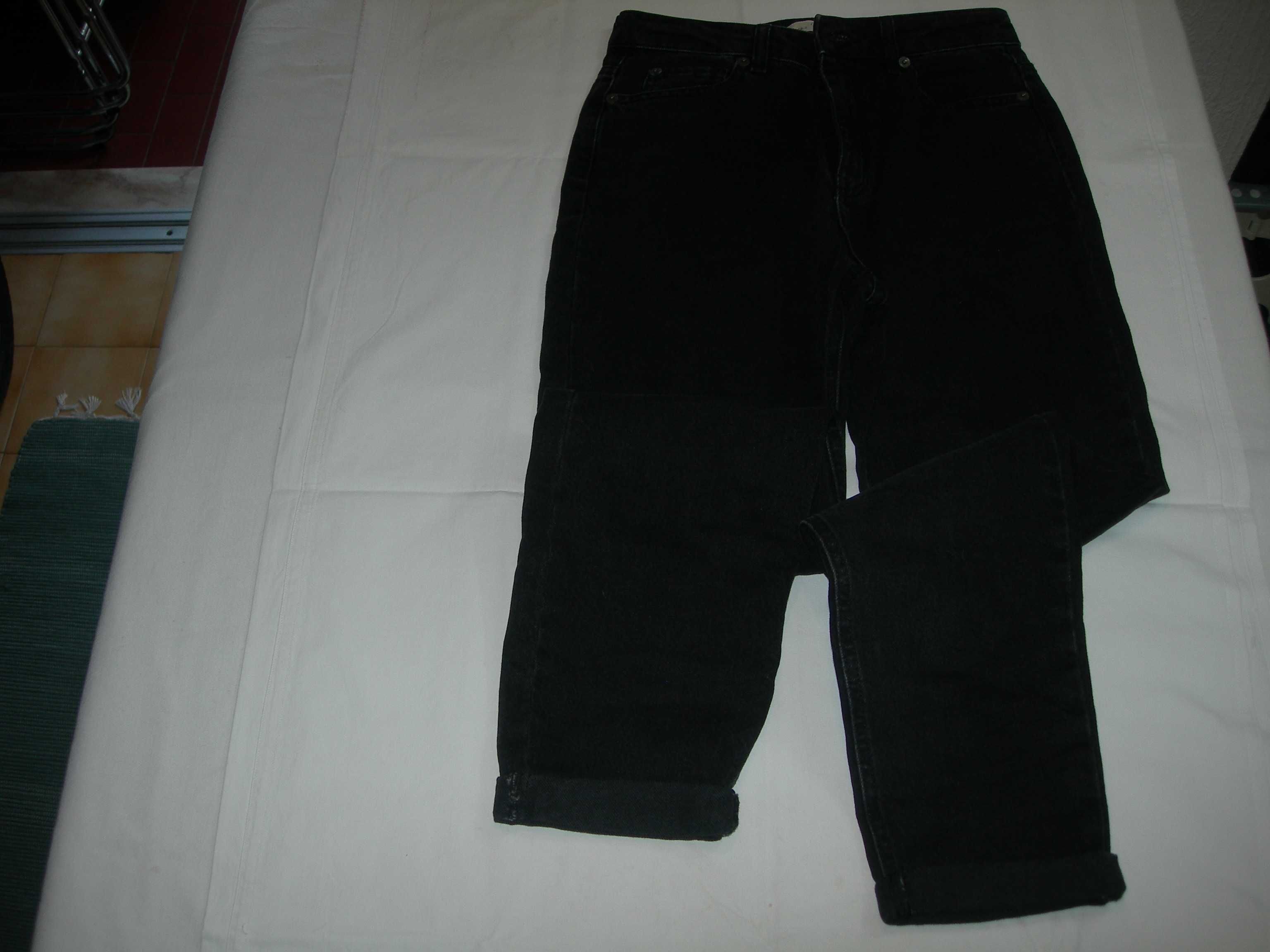 Calças de ganga.
XS / 34 / 6·Bom·Bershka