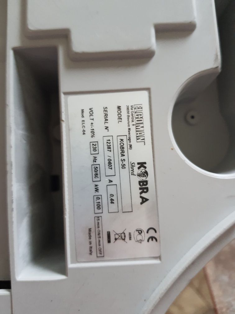 Компактний шредер Kobra Shred S50