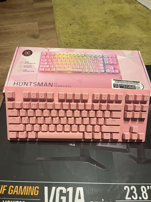 Razer Huntsman V2 TKL różowa
