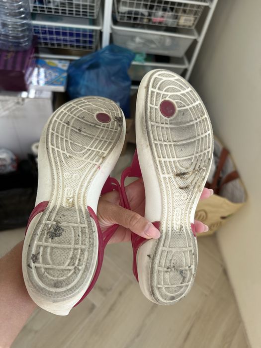 Босоножки crocs 38/39 сандали