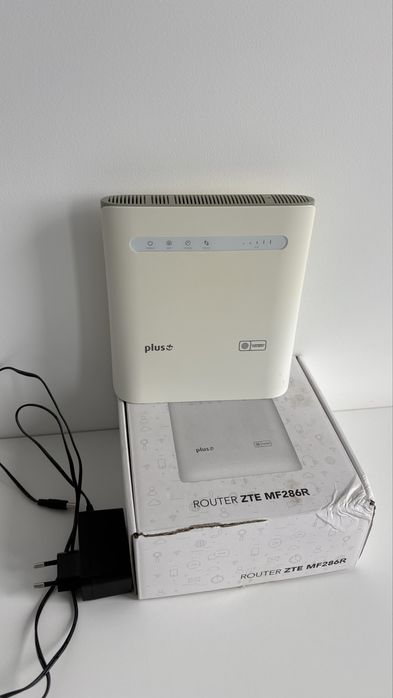 Router LTE ZTE MF286R