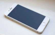 Apple iPhone 7 32GB Silver 8 SE x