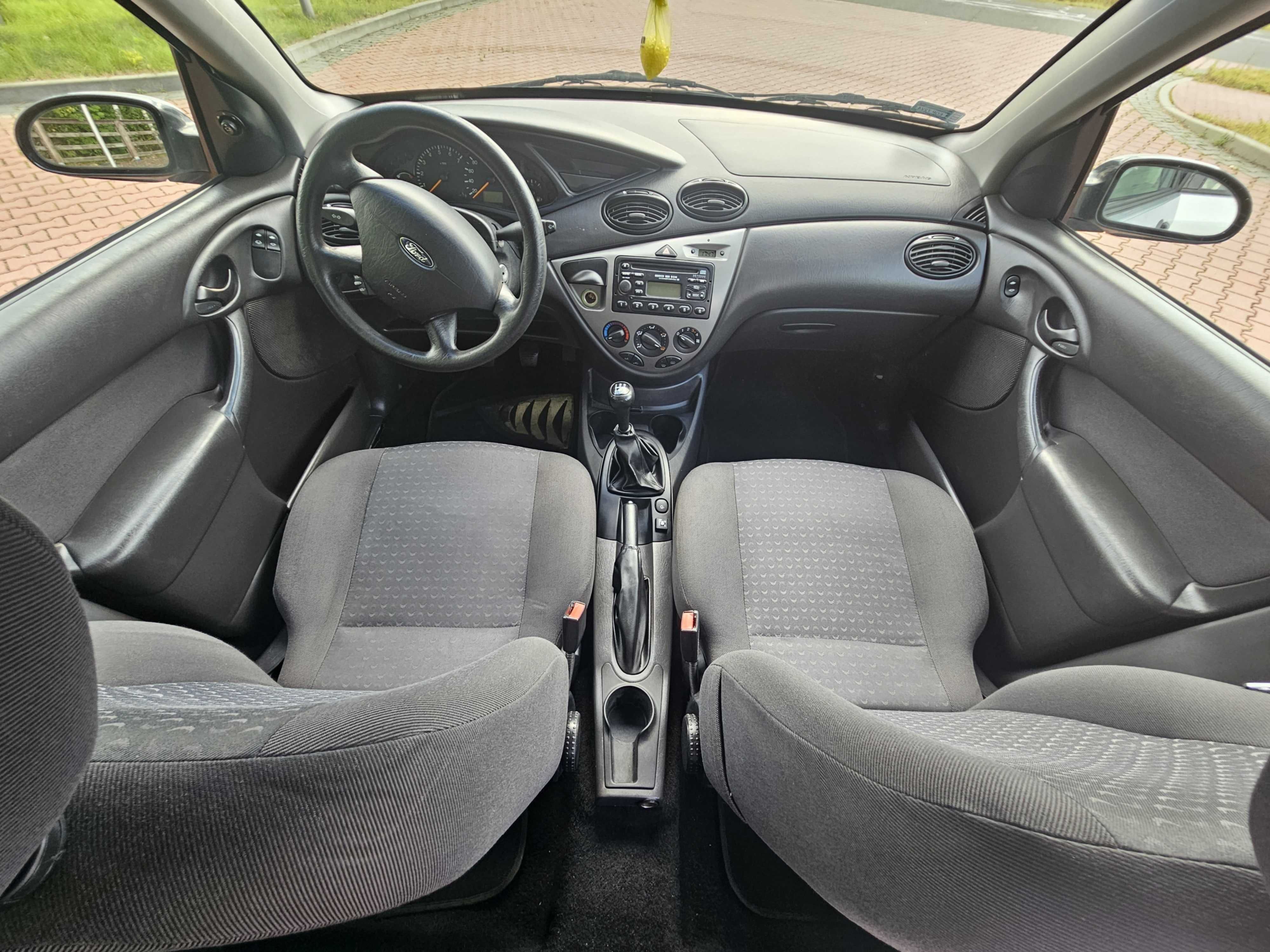 Ford Focus 1.8 benzyna/gaz 2004