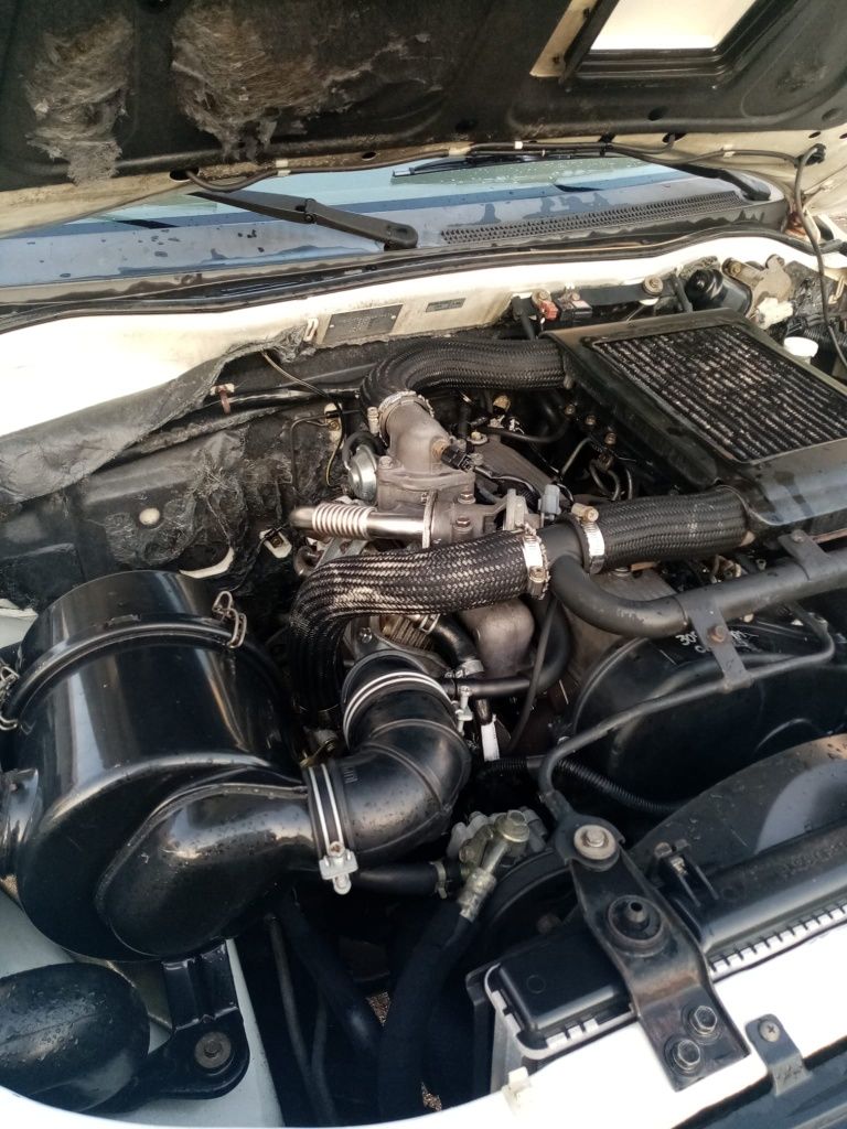 Mitsubishi l200 4x2