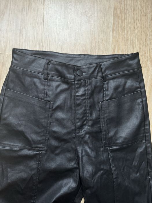 Штани кльош екошкіра