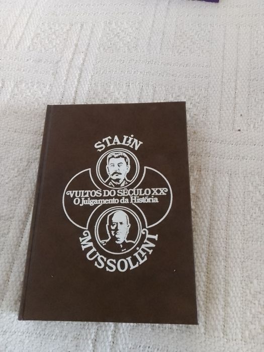 Livro biografia Stalin