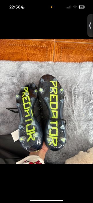 Chuteiras Adidas Predator FG - Novas com Etiqueta- Tamanho 41 1/3