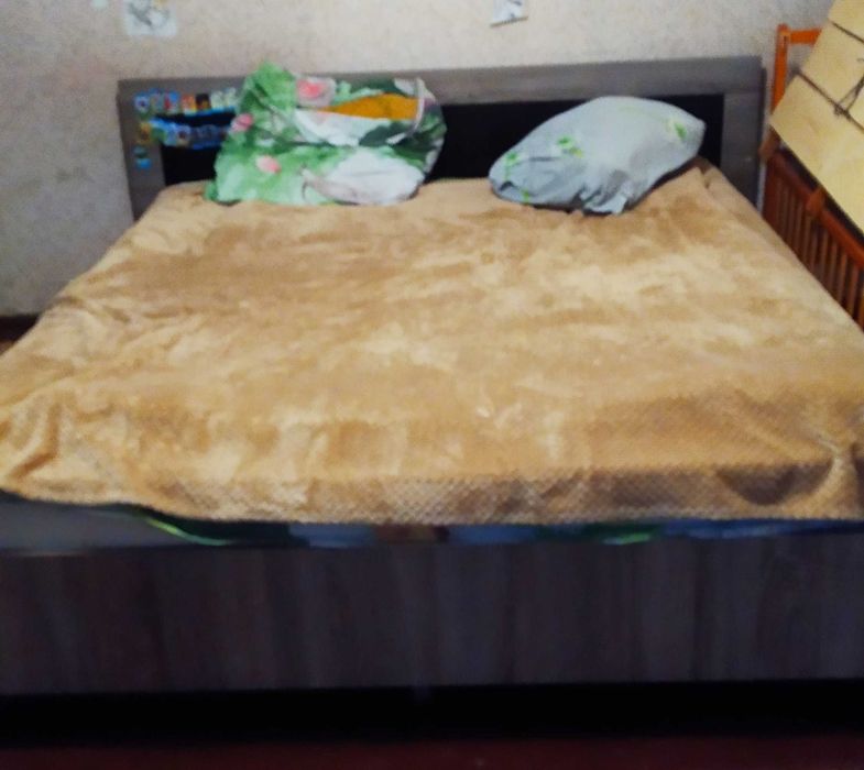 Спальній гарнітур