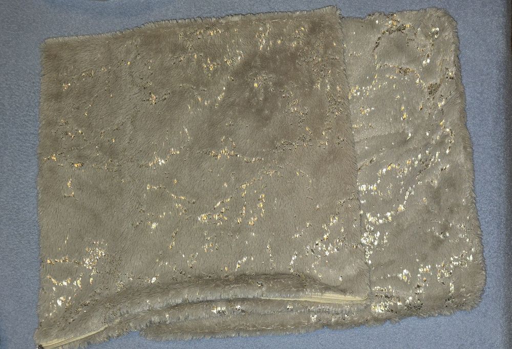 Poszewka na poduszkę złota 2szt.