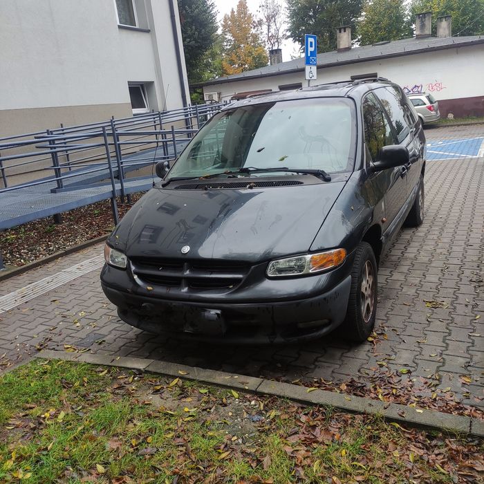 Chrysler Grand Voyager 2000r 2.5, 7 osobowy