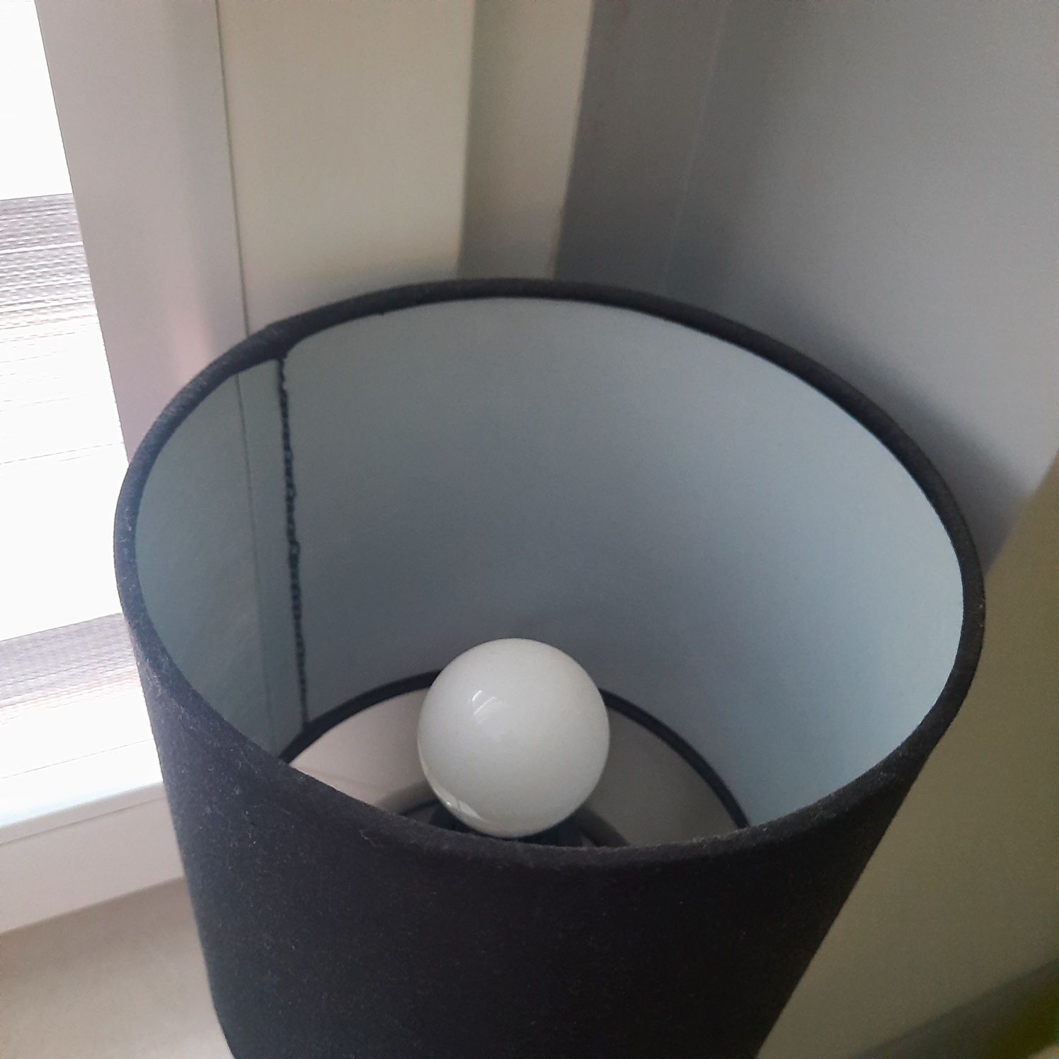 Lampka nocna Czarno srebrna Home&You z żarówką