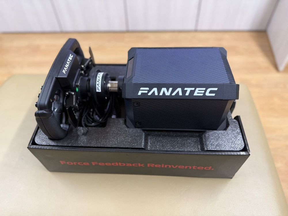 Fanatec podium  (PS4/PS5] QR2
