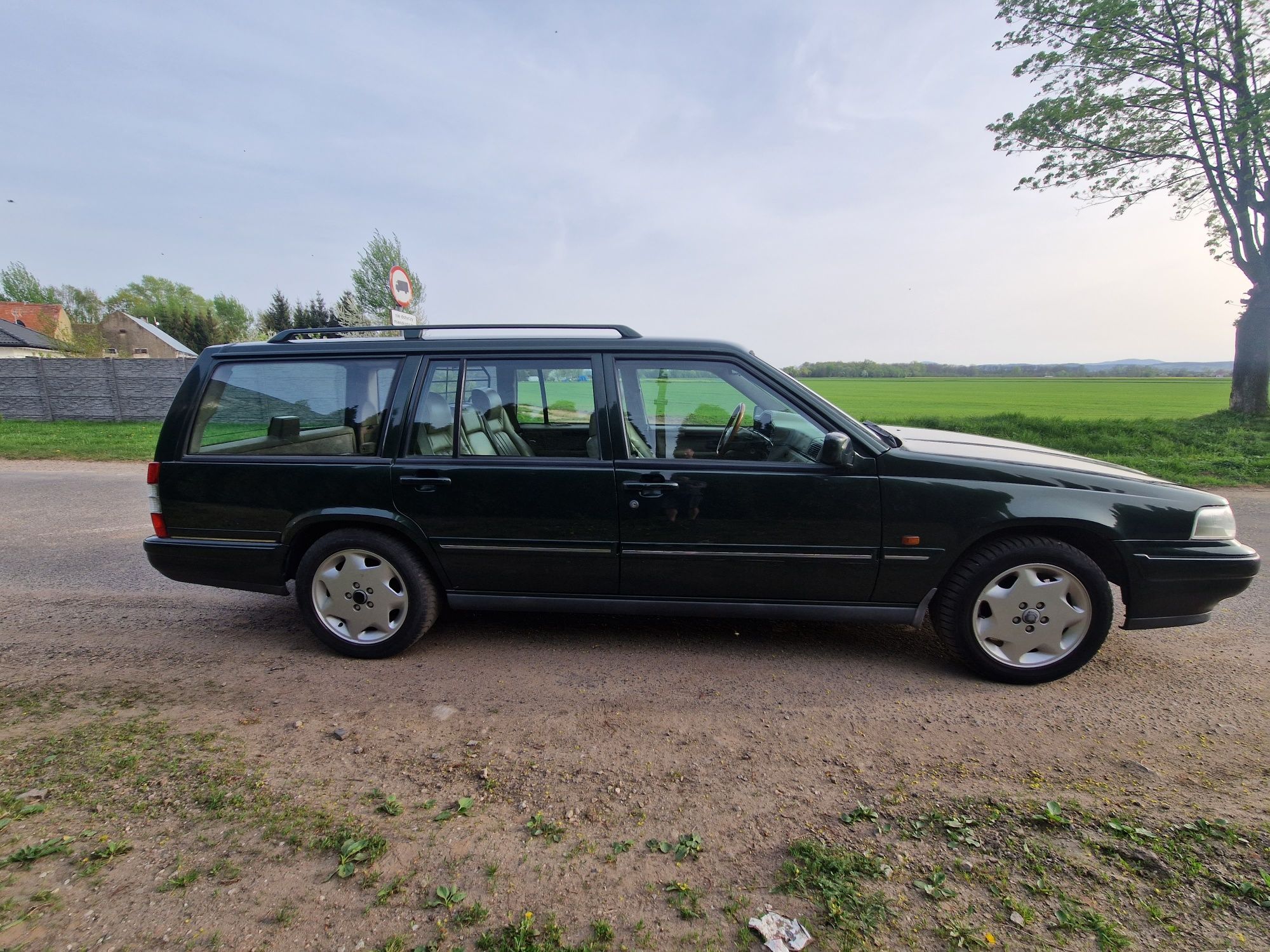 Volvo 960 2.5 benzyna 175km 1996rok piękny klasyk Skóry klima