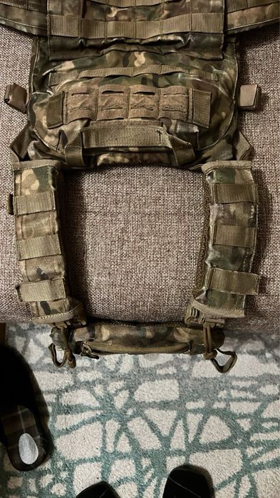 Плитоноска