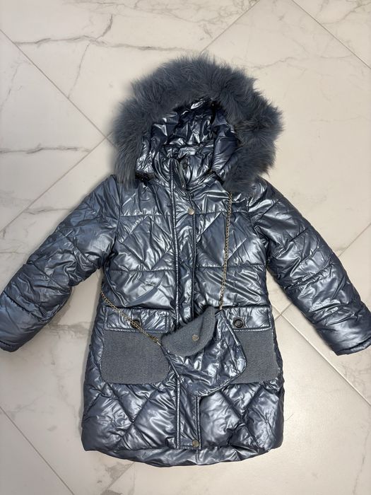 Куртка зимова на дівчинку