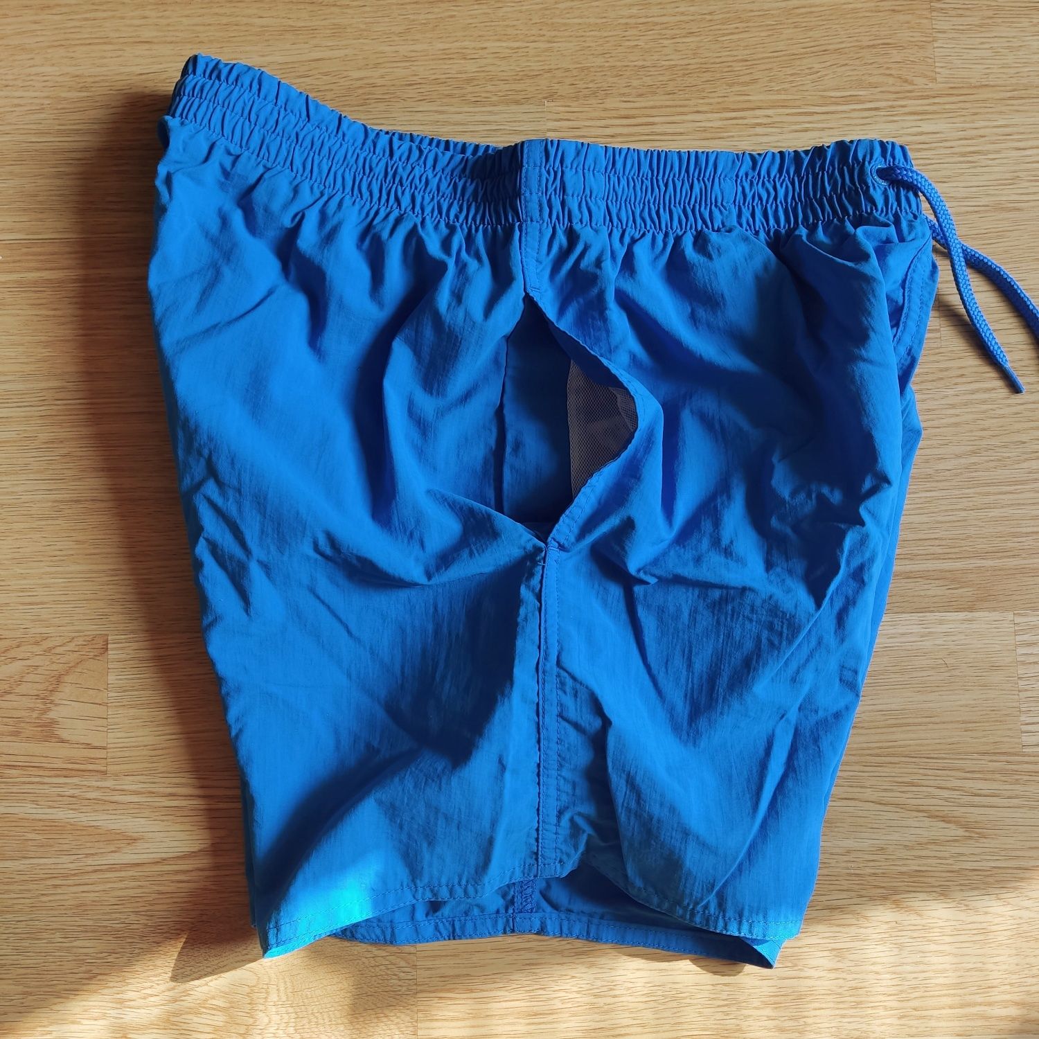 Спортивні шорти Speedo, розмір S, пляж, купання, басейн