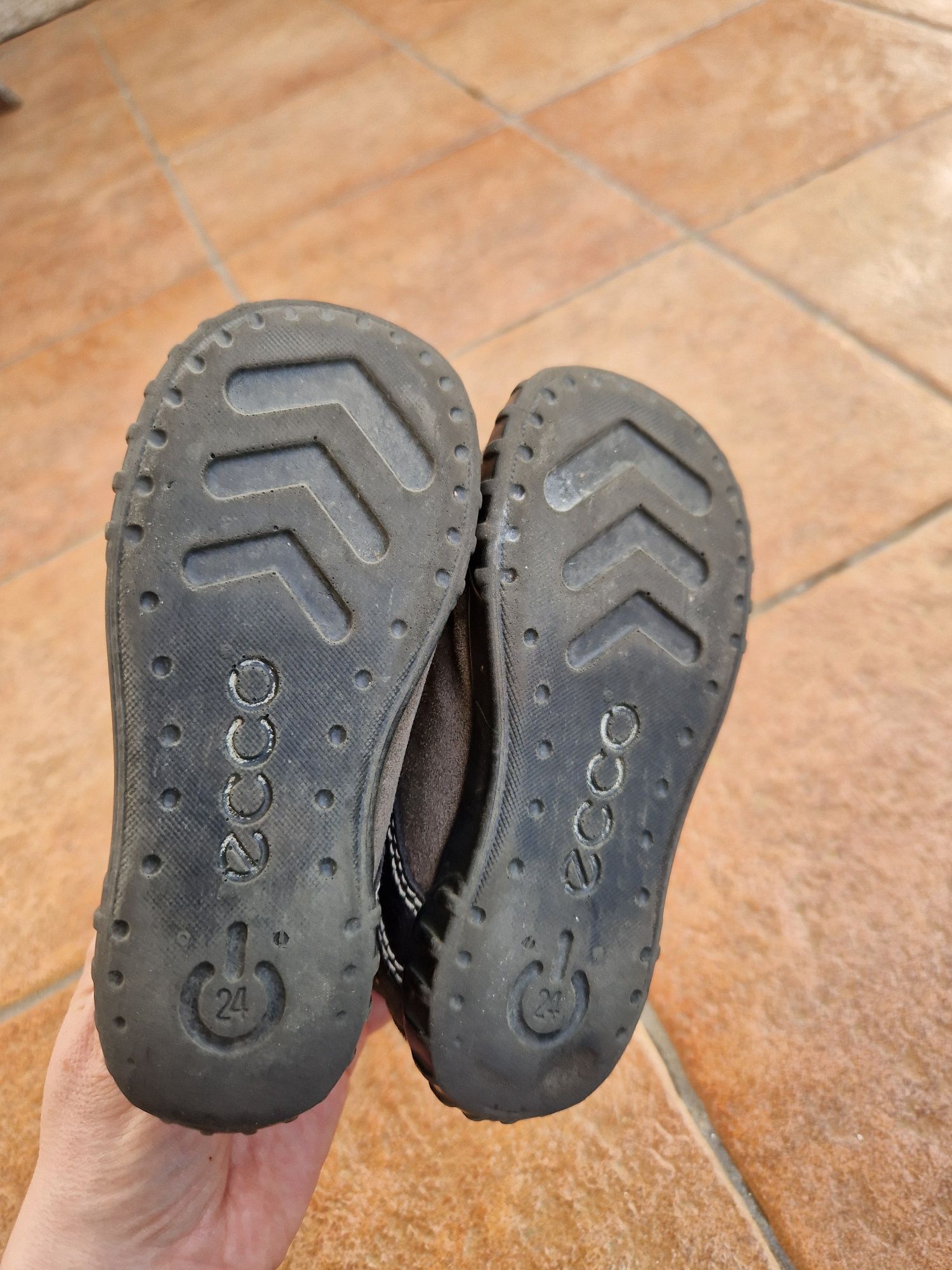 Buty Ecco r.24 półbuty wiosenne