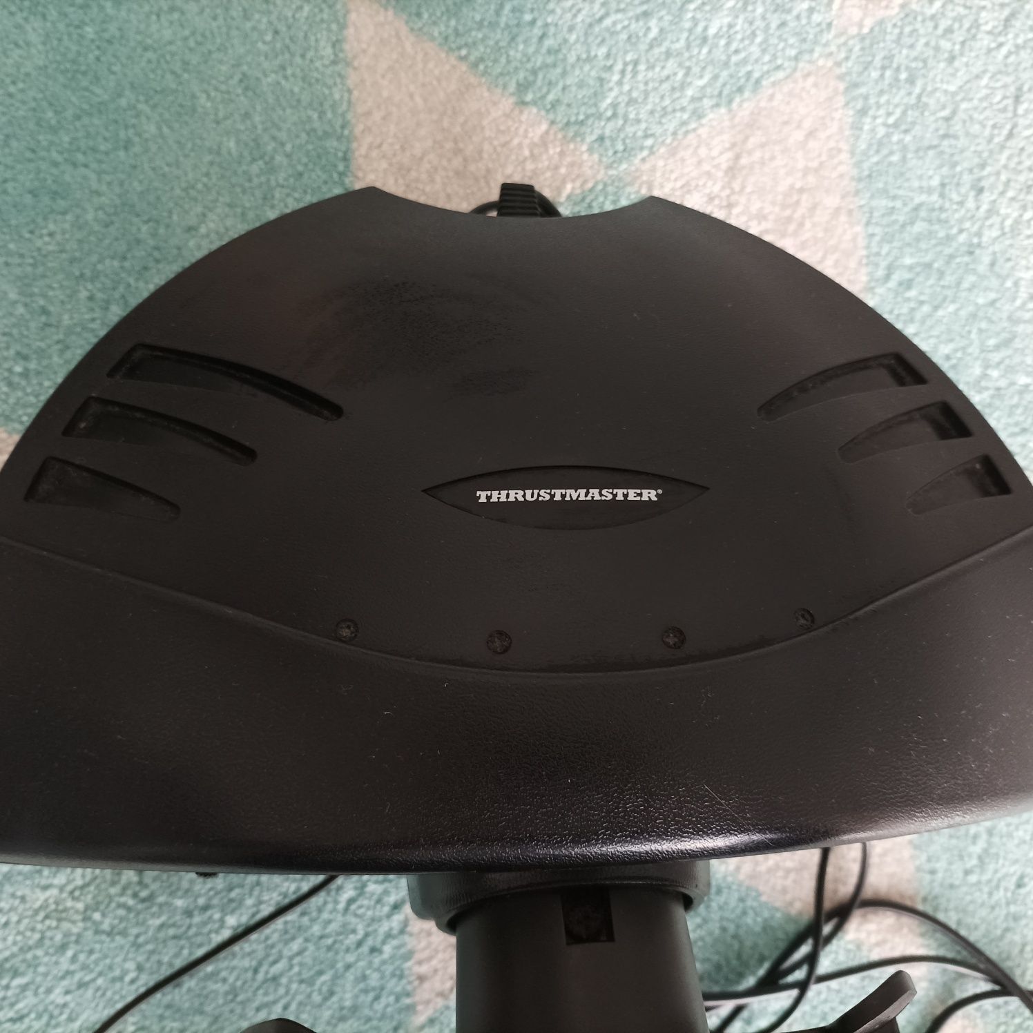 Thrustmaster 180 racing wheel