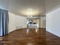 Оренда, вул. Бульварно-Кудрявська, 36, 4 кімнати, 160 м², центр