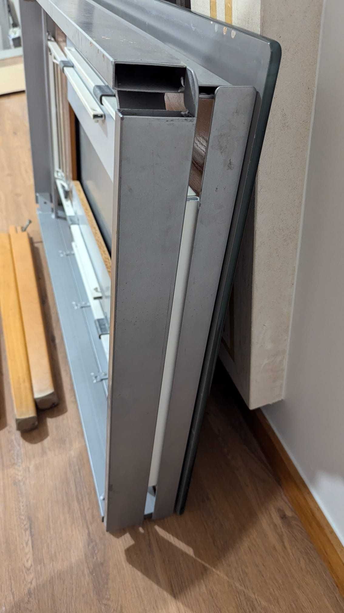 Mesa extensível em vidro temperado / Kitchen table