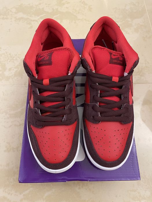 Новые оригинальные кроссовки Nike SB Dunk Low Cherry