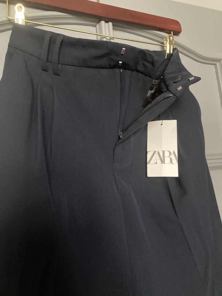 Zara spodnie wizytowe, ciemny granat z wyższym stanem roz.38