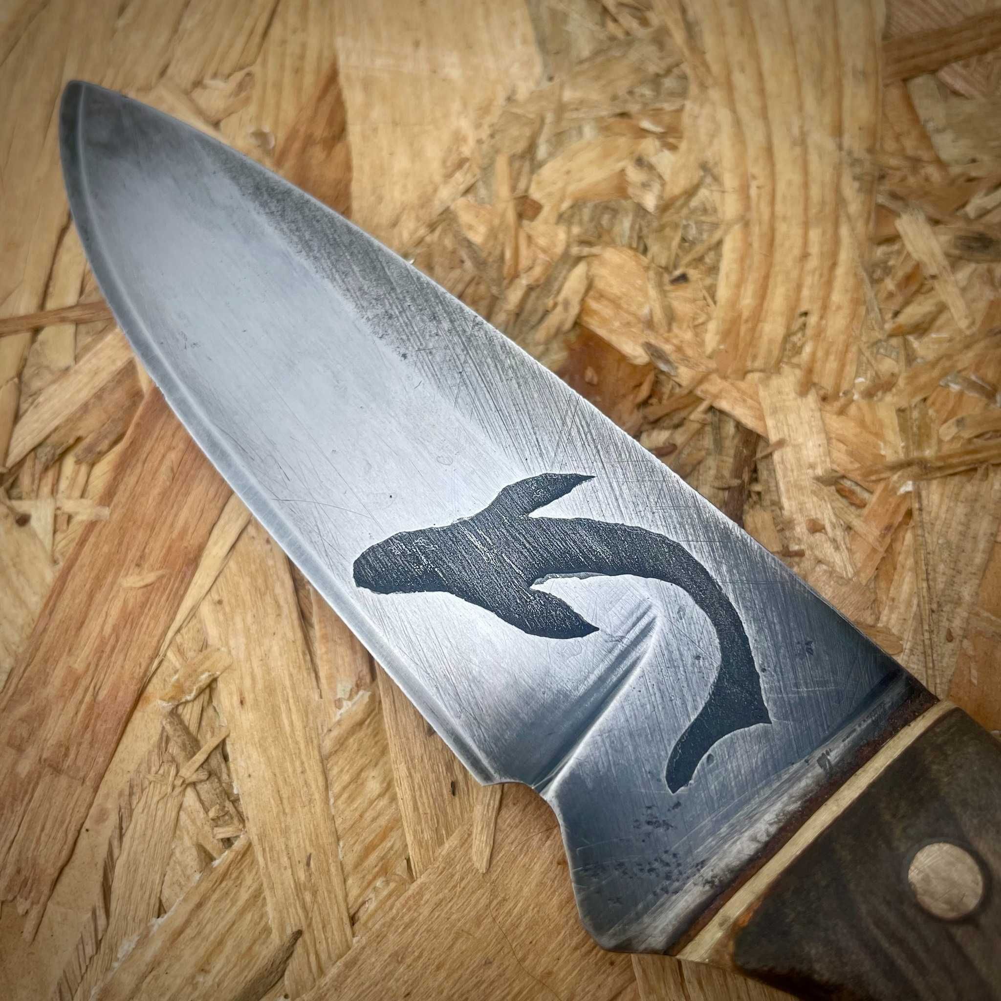 Ręcznie robiony nóż wielozadaniowy "Stalowa Rybka"