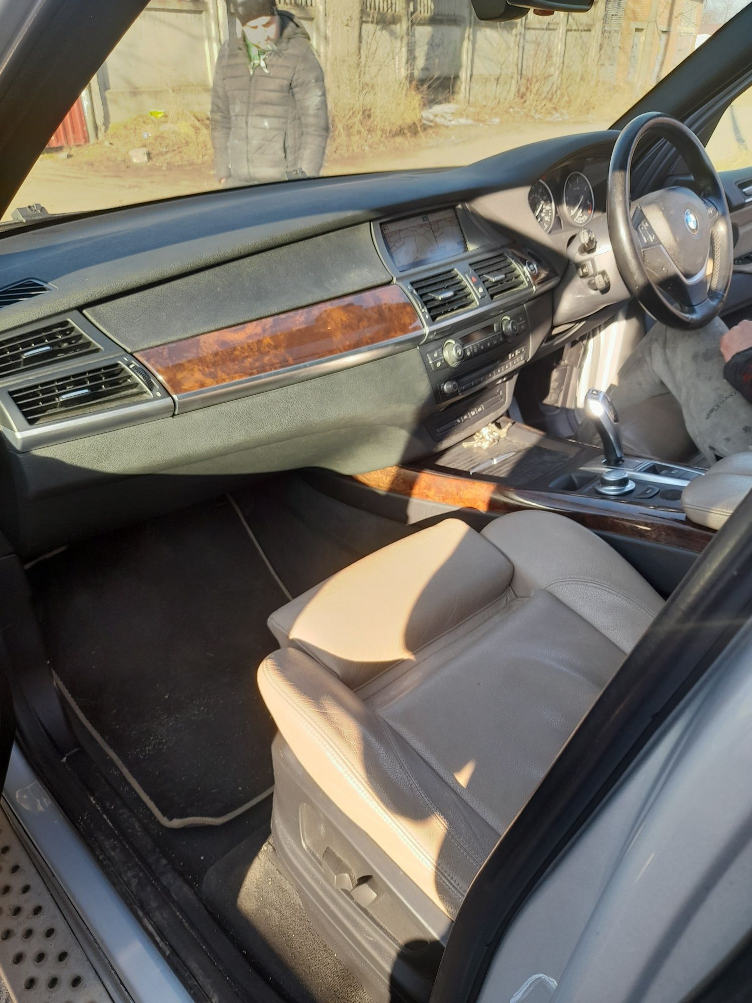 BMW X 5  E 70 капот фари крилья бампер двері коробка мотор мост кардан