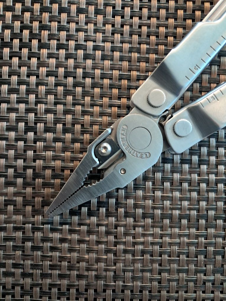 Мультитул Leatherman Rebar silver