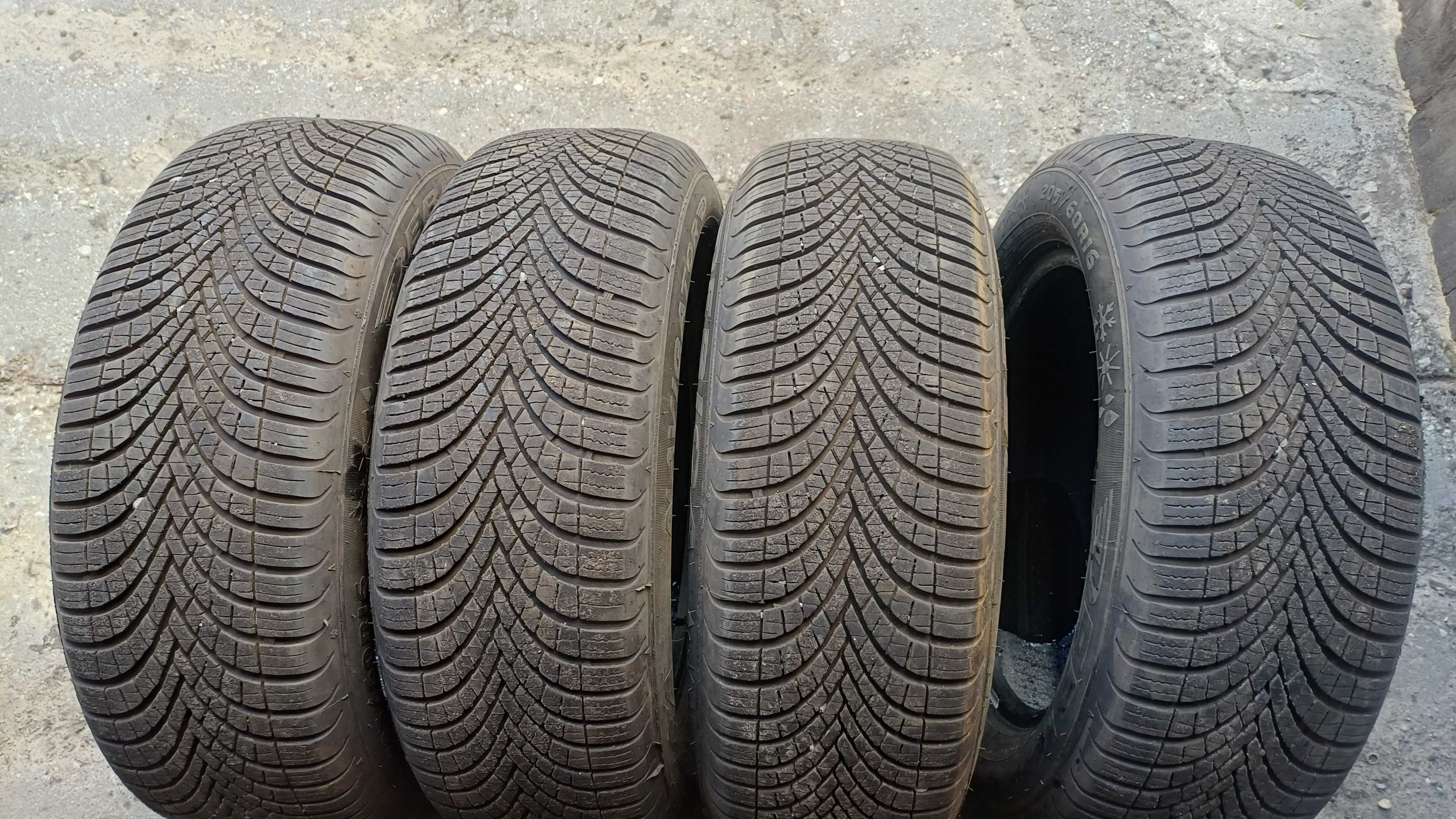 Debica Navigator 3 205/60 R16 96H XL 2024r