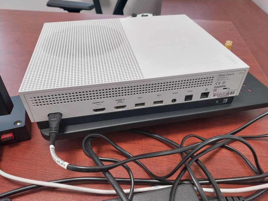 Konsola Xbox One S 1T