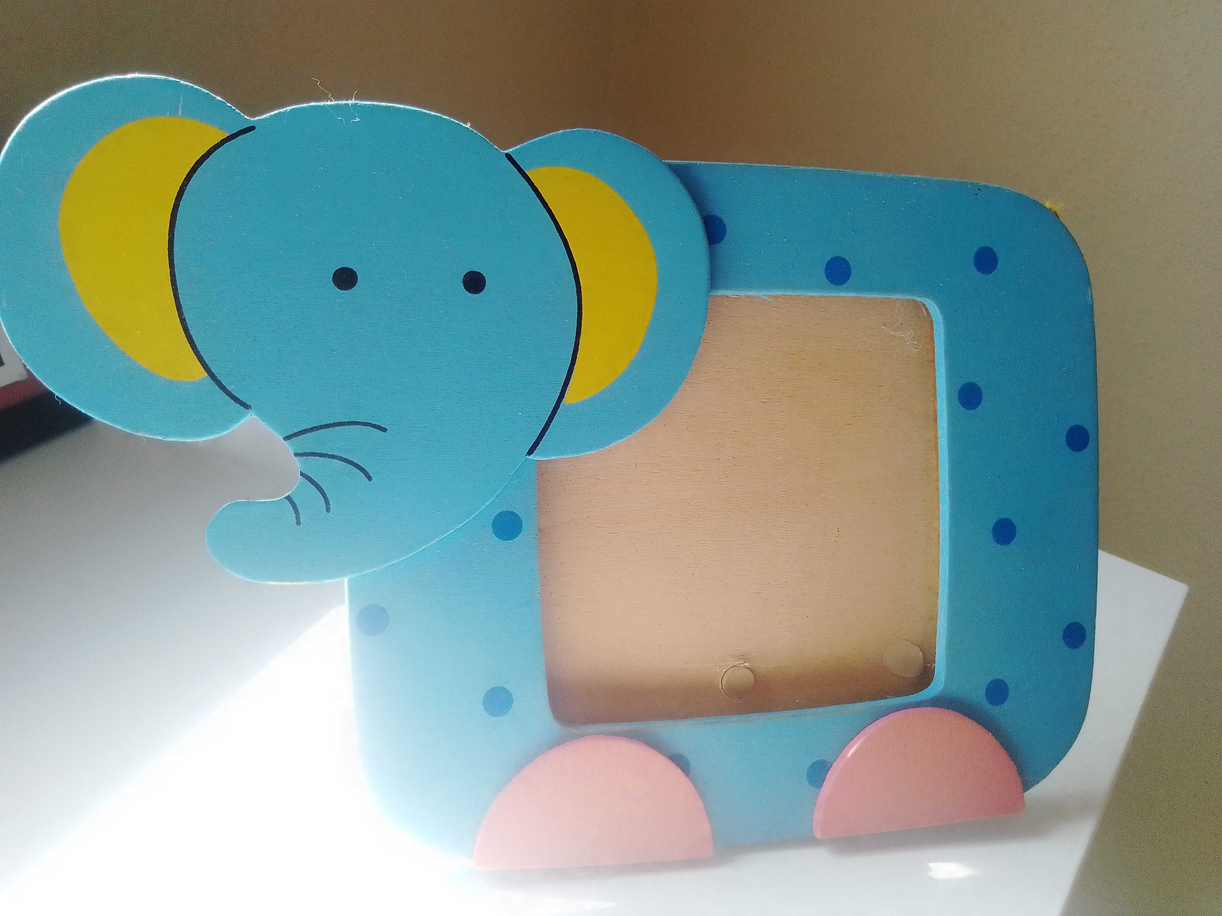 Moldura infantil elefante
