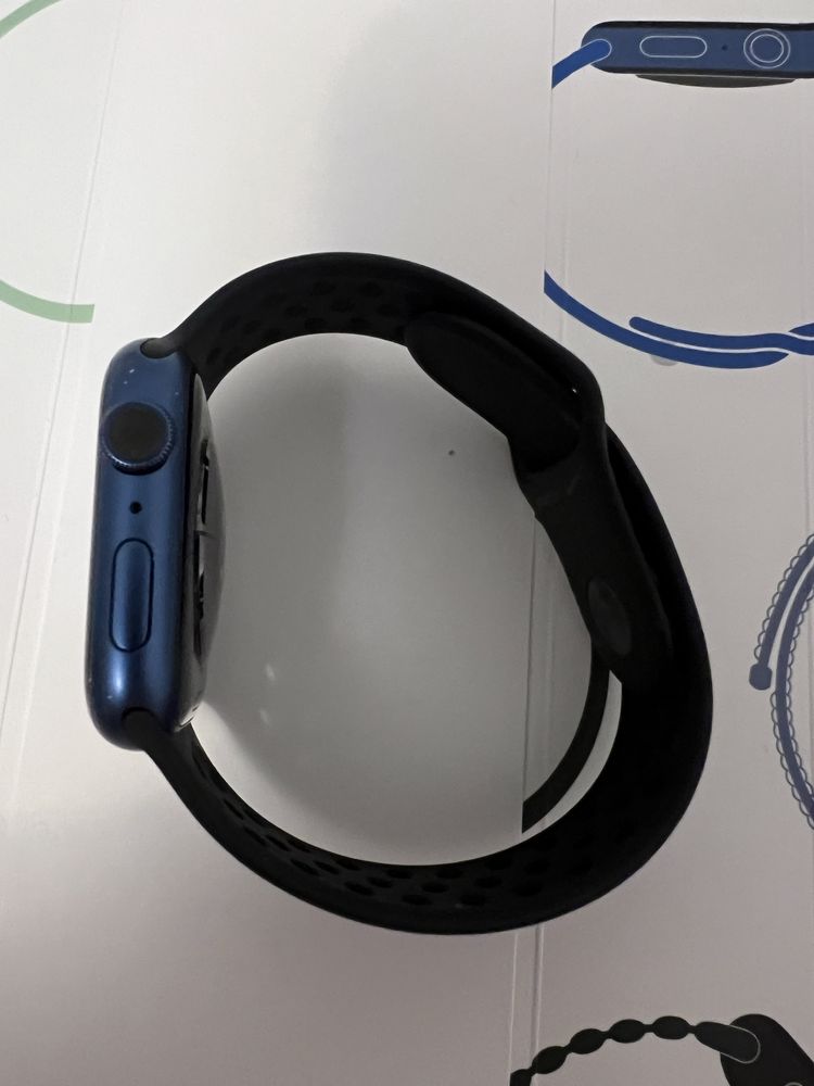 Apple Watch 7 45mm Nike