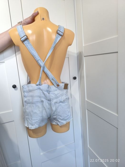Ogrodniczki 38 M 12 L jeansowe krótkie spodenki na szelkach dżinsowe l