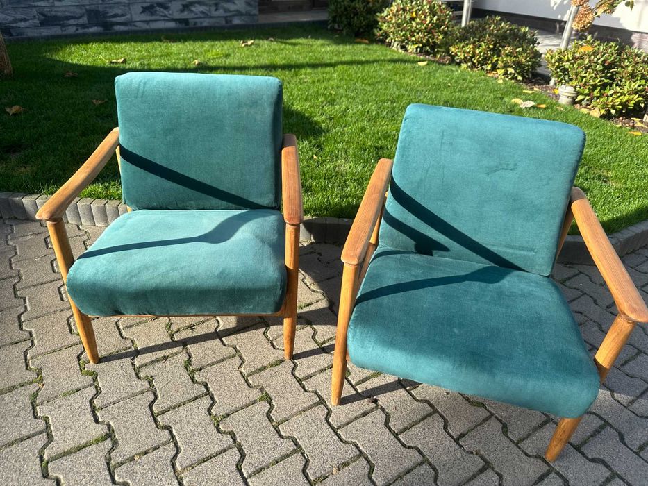 Zestaw foteli PRL po renowacji
