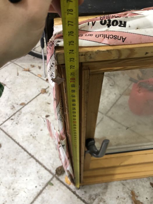 Okno dachowe z okuciem