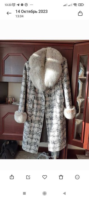 Продам пальто  з хутром песець