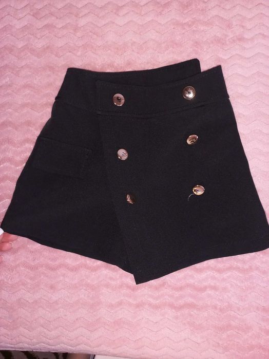 Сукня для дівчинки 104-110см.+шорти