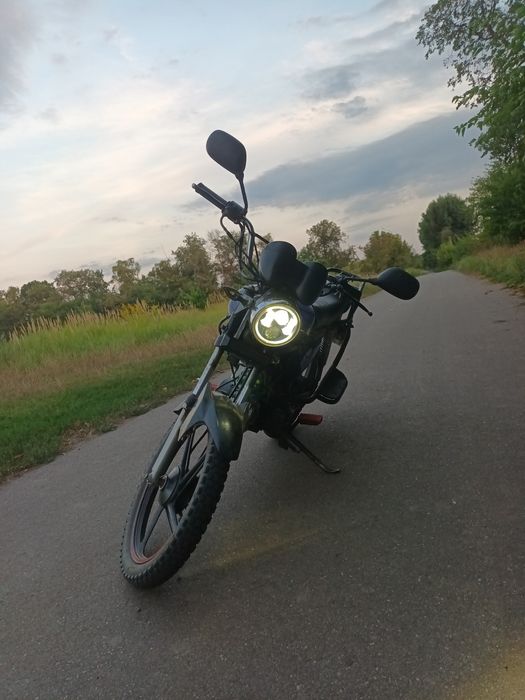 Продам мотоцикл Spark125c-2xwq +торг