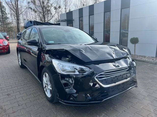 Ford Focus 1.0 EcoBoost 125KM 2019r. auto zarejestrowane i ubezpieczone w Polsce