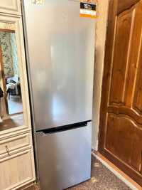 Холодильник Indesit df 4181 x No Frost